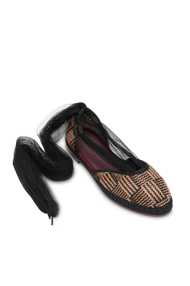 Flabelus Isabella craft black flats with smooth finish and brown flats with black piping, stylish and comfortable women's footwear