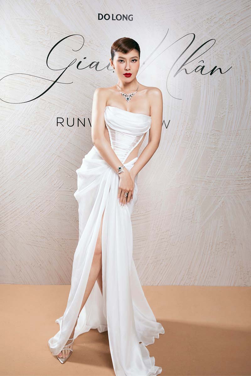 WHITE SILK CUT OUT DRESS - CULT MIA