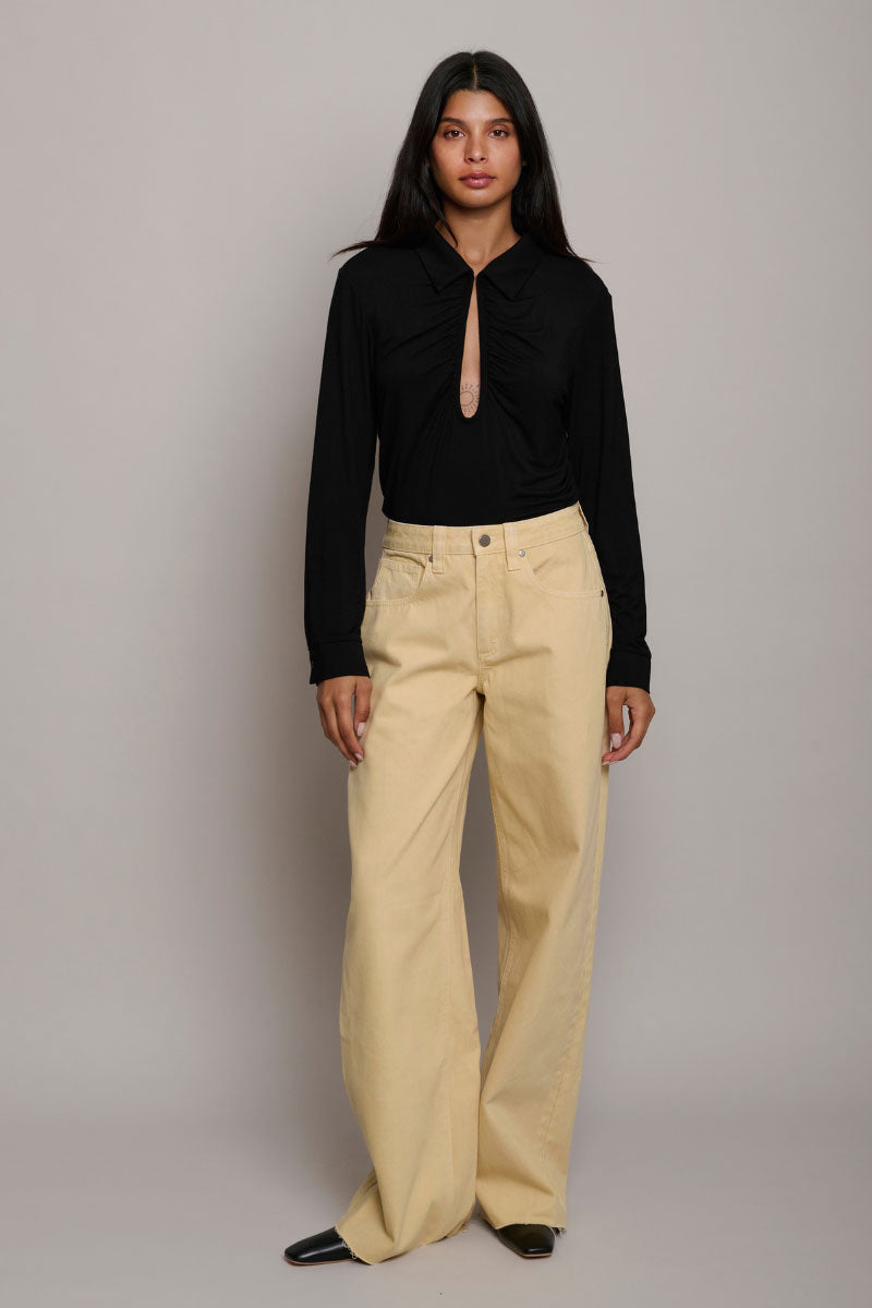 TT Studios Audrey Jean in Rodeo Dr. denim with classic fit, featuring a mid-rise waist and stylish stitching details.