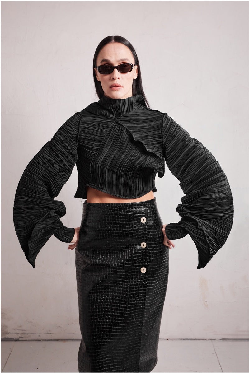 JUNKO ASYMMETRIC PLEATED TOP WITH LONG SLEEVES - CULT MIA