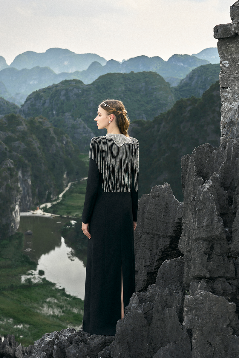 LONG SLEEVE CRYSTAL TASSEL BODYCON FLOOR-LENGTH GOWN - CULT MIA