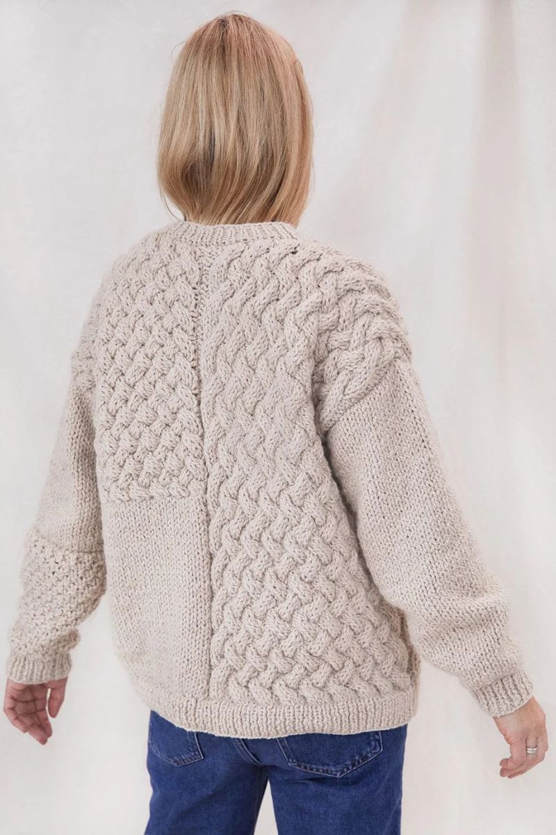 HEARTBREAKER SWEATER IN BEIGE - CULT MIA
