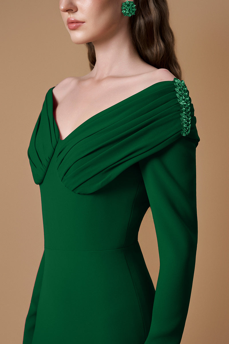 CREPE DE CHINE V-NECK MAXI DRESS IN GREEN | CULT MIA | I.H.F CREPE DE CHINE V-NECK MAXI DRESS IN GREEN | CULT MIA | I.H.F