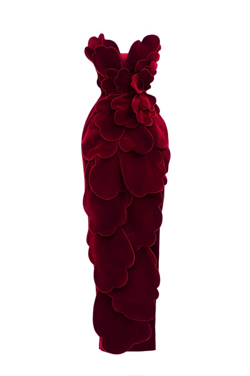V-NECK PETAL STRAPLESS VELVET MAXI DRESS IN RED - CULT MIA