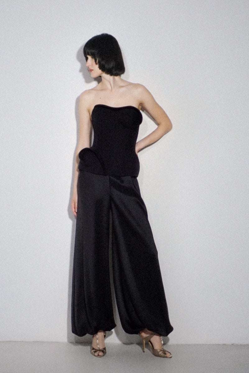 SOLANGE PANTS IN BLACK - CULT MIA