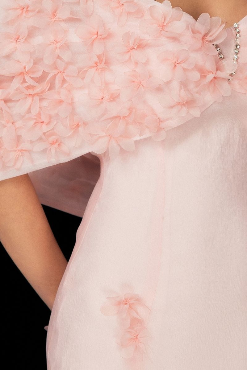 PINK FLOWER APPLIQUE ORGANZA GOWN - CULT MIA