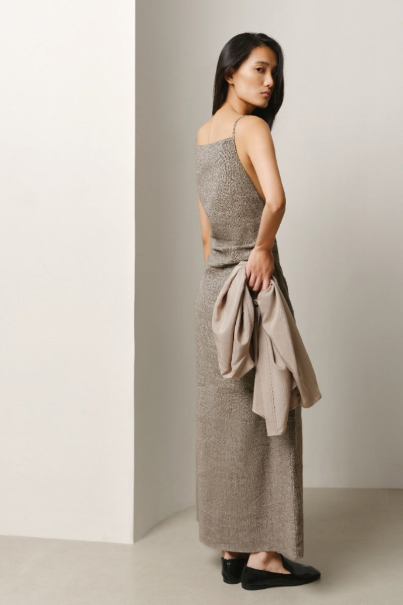 Lecia square-neck column maxi dress in flowing fabric, featuring a fitted silhouette and elegant design.