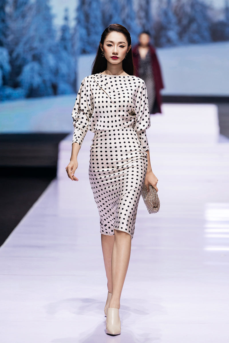 LONG SLEEVE MIDI DRESS IN IVORY | CULT MIA | Valenciani LONG SLEEVE MIDI DRESS IN IVORY | CULT MIA | Valenciani
