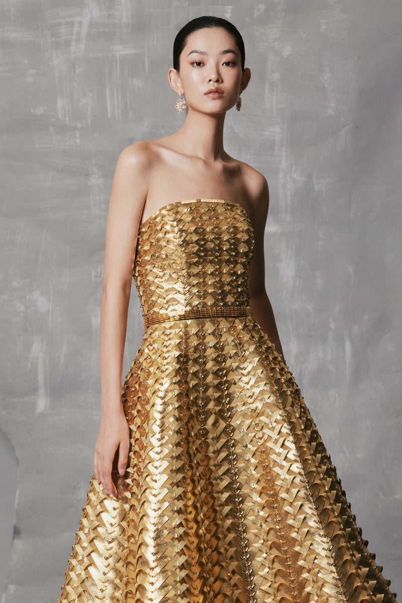 A-LINE MIDI DRESS CRAFTED FROM GOLD METALLIC | CULT MIA A-LINE MIDI DRESS CRAFTED FROM GOLD METALLIC | CULT MIA