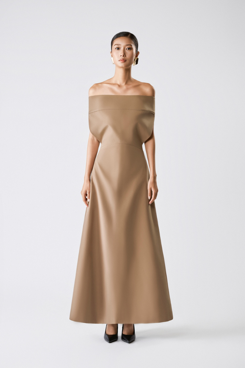 STRUCTURED AURA MAXI DRESS