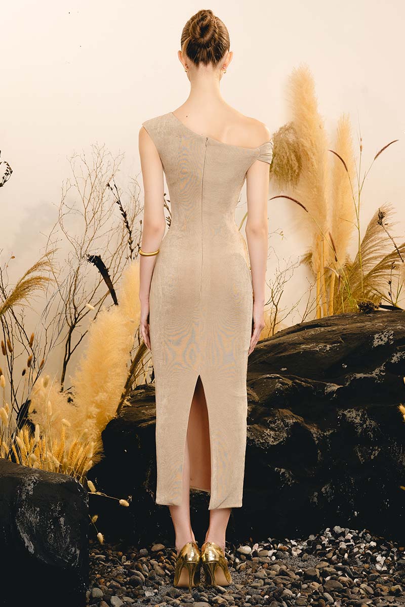 GRACEFUL MIDI DRESS - CULT MIA