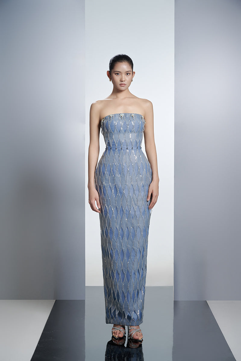 STRAPLESS COLUMN ORGANZA MAXI DRESS IN BLUE - CULT MIA