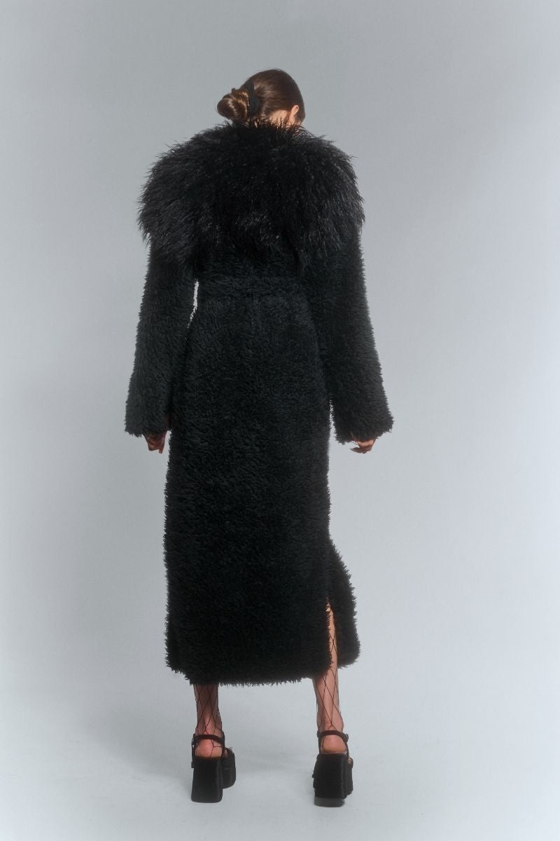 FAUX FUR MAXI COAT WITH FLARED SLEEVES IN BLACK - CULT MIA