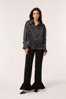 Señorita Antonia polka dot blouse in black and white, stylish shirt with a classic polka pattern and feminine fit.