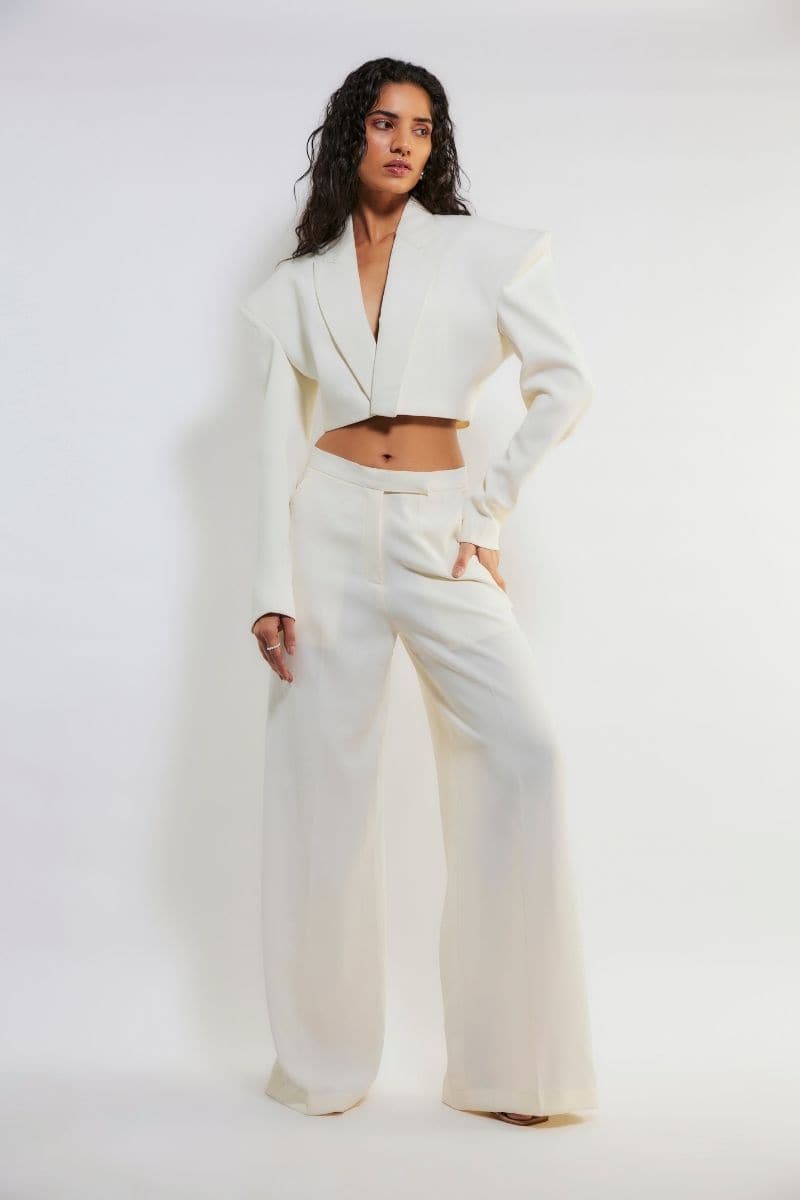 CARRIE OFF WHITE CROPPED BLAZER AND PANTS SET - CULT MIA