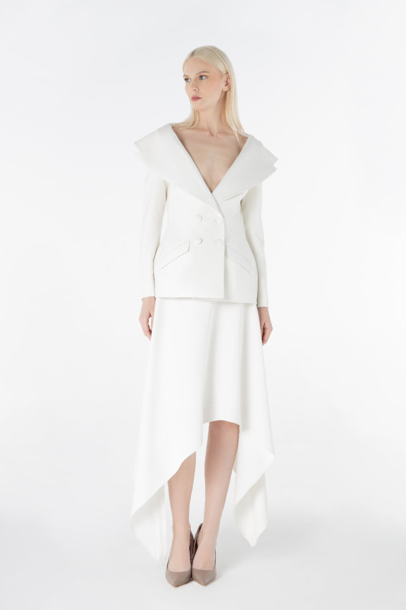 Lili Blanc crepe midi skirt in a stylish, flowy design with a high waist and subtle pleats, perfect for elegant everyday wear.