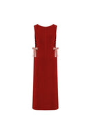 Nazlı Ceren Sabine Midi Crepe Gown, elegant sleeveless dress with a fitted bodice and flowing skirt, in a soft crepe fabric.