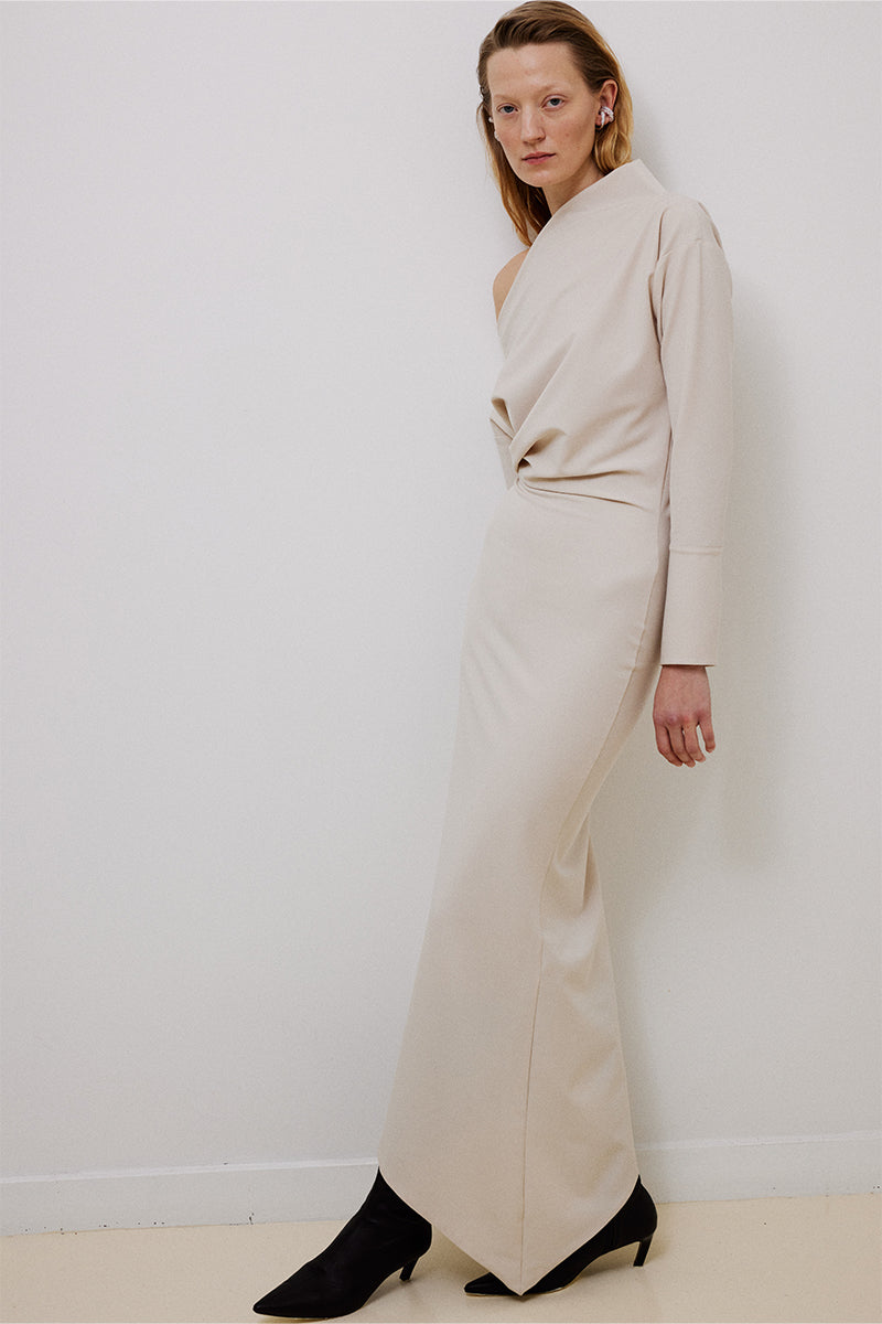 ECRU ONE-SHOULDER MIDI DRESS | CULT MIA | TAGG ECRU ONE-SHOULDER MIDI DRESS | CULT MIA | TAGG