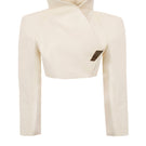 Kris Marán off-white cropped leather jacket with a fitted design, showcasing a stylish and contemporary outerwear piece.