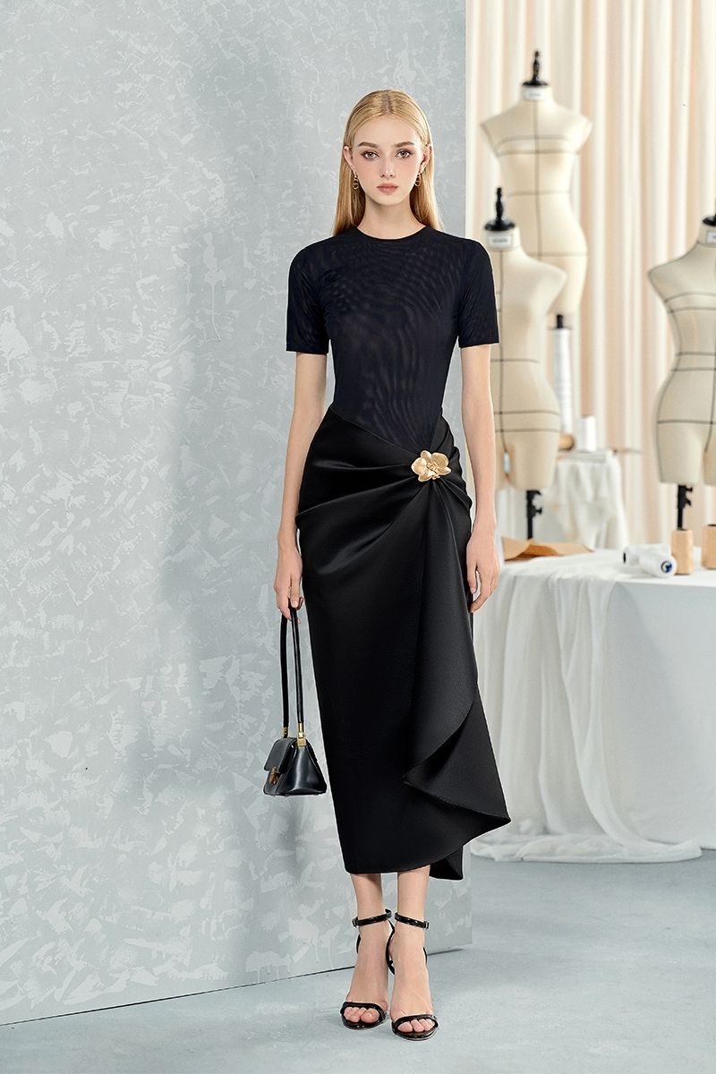 BLACK ORCHID STYLIZED WAIST-DIPPED SILK MIDI DRESS - CULT MIA