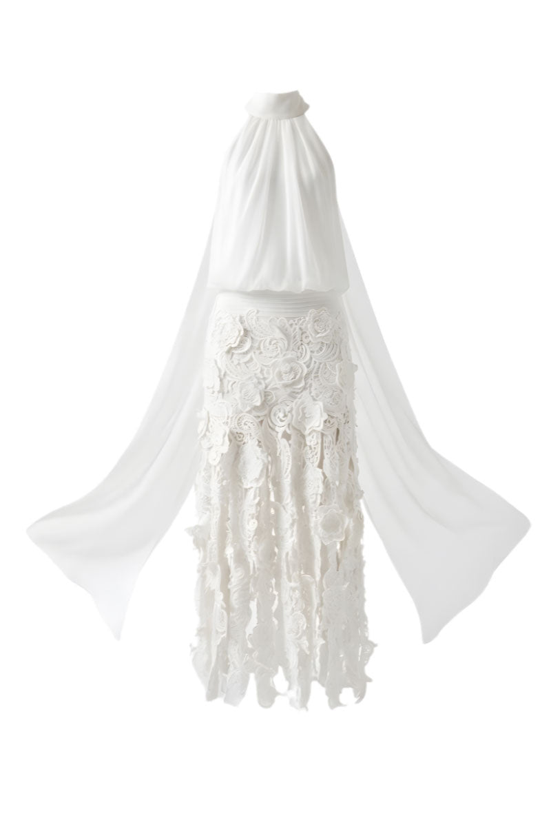 white halter flowy dress FLORA | CULT MIA Size:42L/16.5L La Femme Women's V-Neck vintage 1940s dress This garment fits true