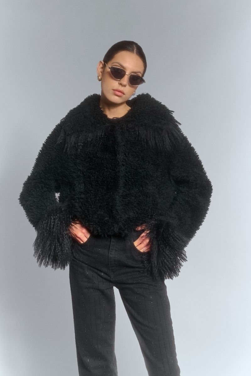 CROPPED FAUX FUR JACKET WITH TURN-UP CUFFS IN BLACK - CULT MIA