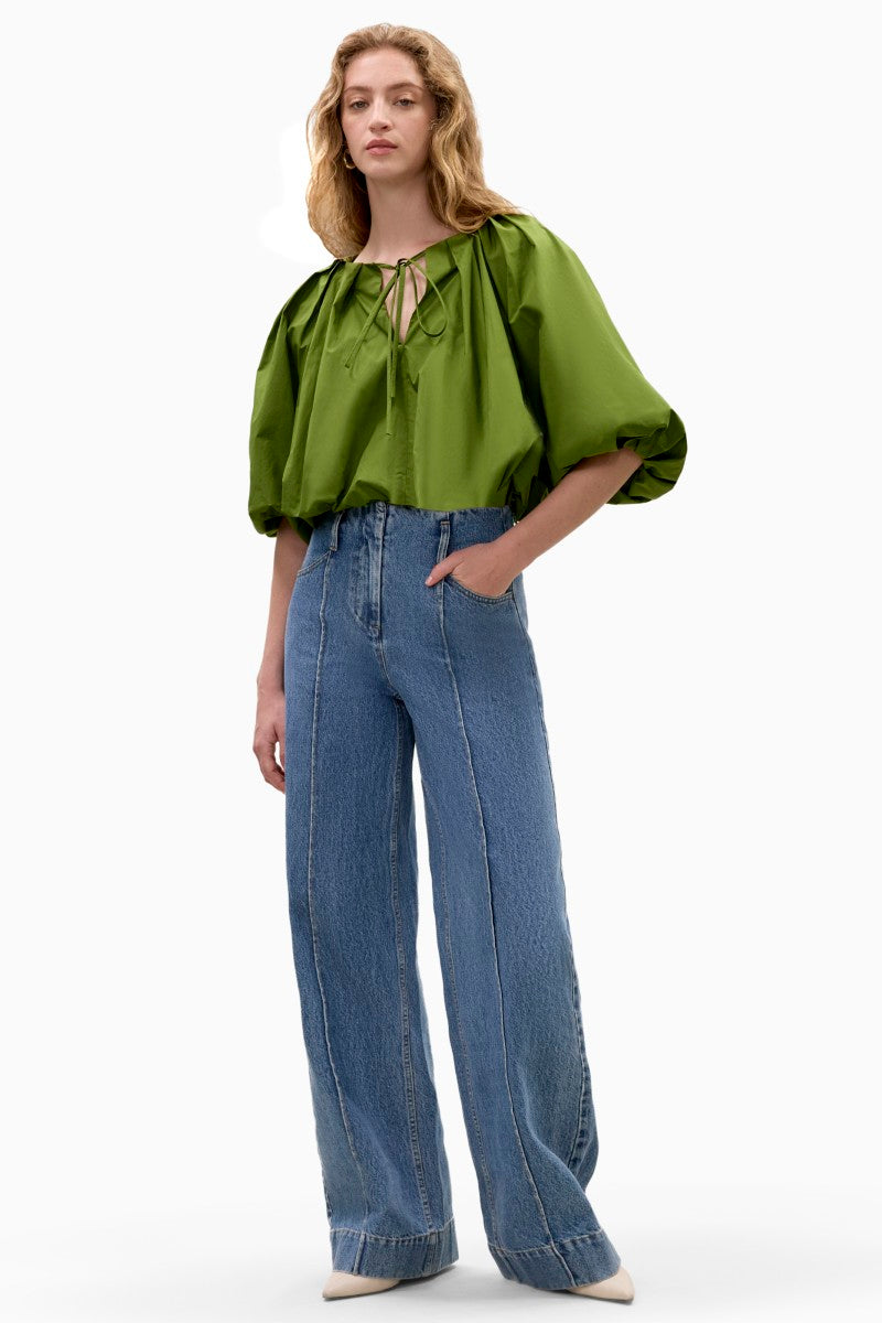 Rebecca Taylor Dax Denim Pant in Dax Wash, stylish blue jeans with a classic fit and subtle fading, shown on a model.