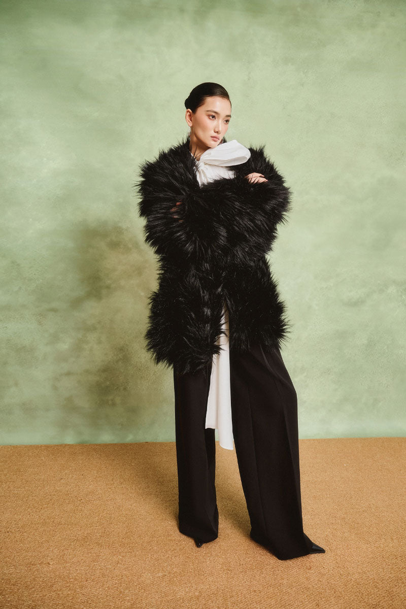 White Plan monochrome elegance co-ords set featuring a stylish matching top and bottom in a sleek, sophisticated design.