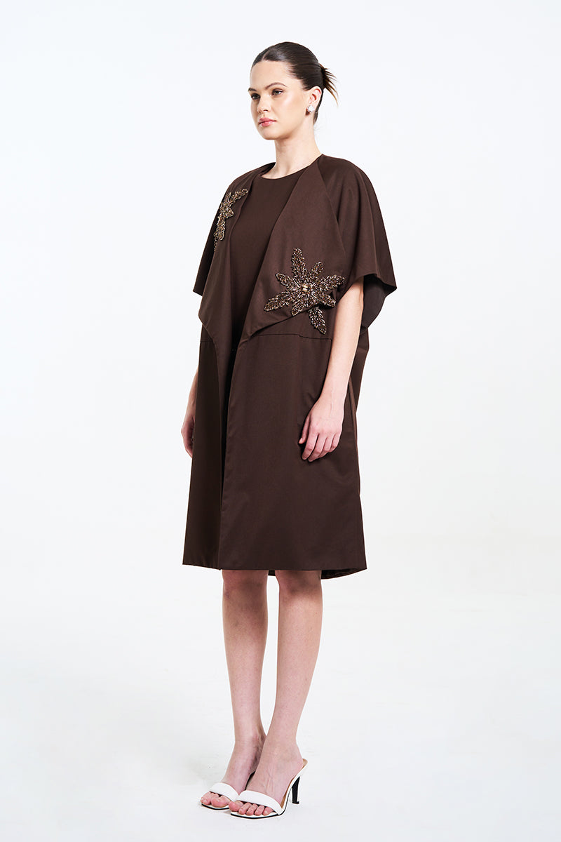 Aidan & Ice NAIRA OUTER coat in brown, stylish and warm outerwear with a sleek design and tailored fit.