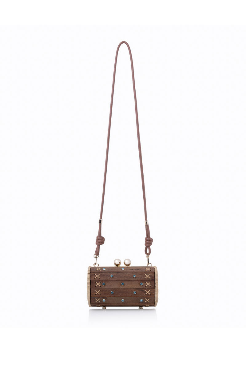 Waiwai Rio Petit Baoba clutch bag in Oud Safira with elegant blue design and gold accents, perfect for evening occasions.
