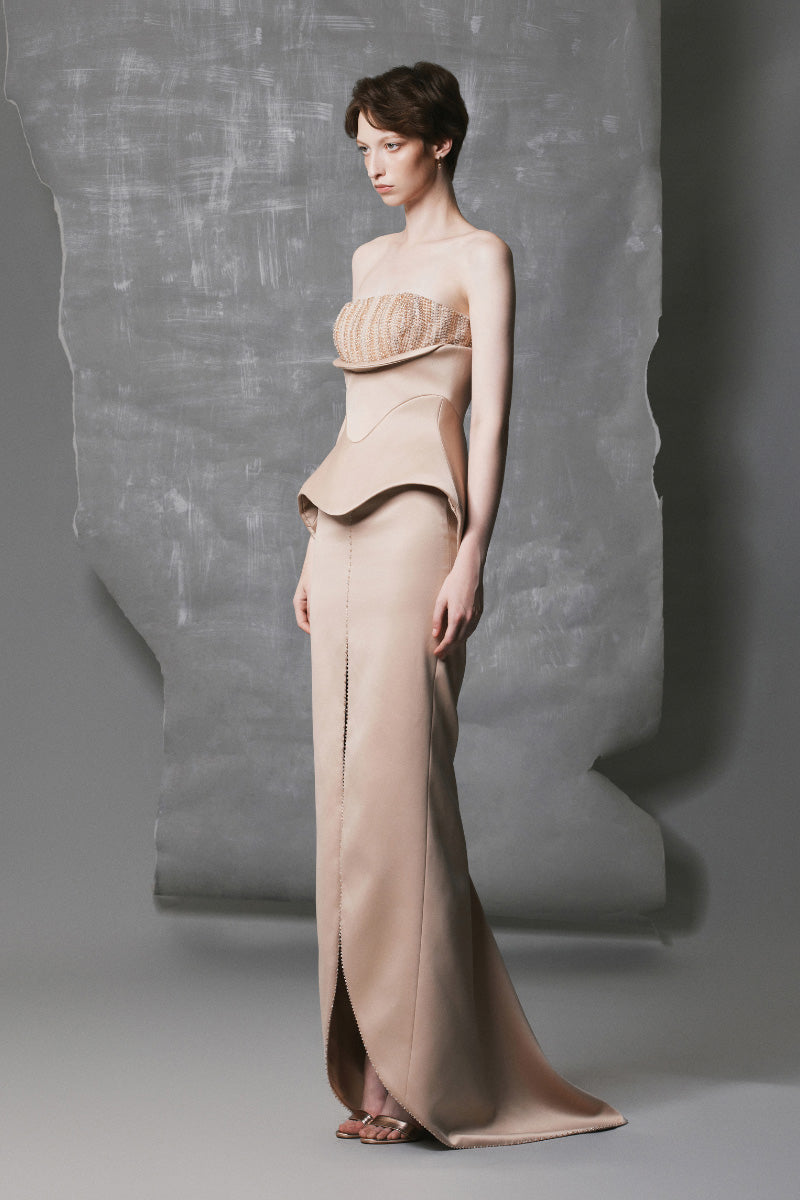 GOLDEN BEIGE PEPLUM TRUMPET BEADED DRESS | CULT MIA | Phan Huy GOLDEN BEIGE PEPLUM TRUMPET BEADED DRESS | CULT MIA | Phan Huy