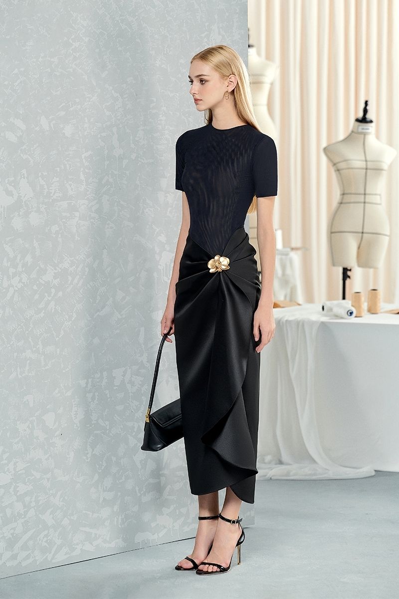 BLACK ORCHID STYLIZED WAIST-DIPPED SILK MIDI DRESS | CULT MIA | Do Long BLACK ORCHID STYLIZED WAIST-DIPPED SILK MIDI DRESS | CULT MIA | Do Long