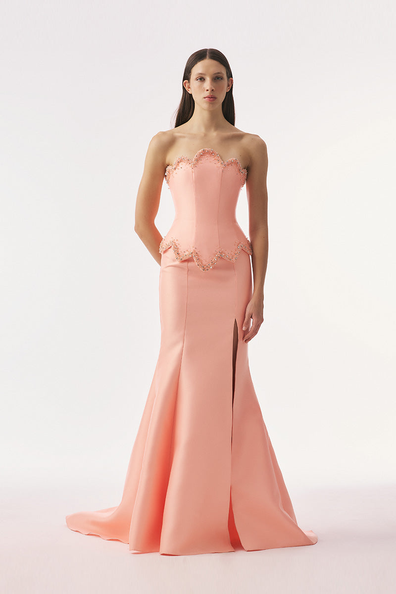 Tarık Ediz Denys peach co-ords set featuring a stylish top and matching pants, perfect for a chic, coordinated look.