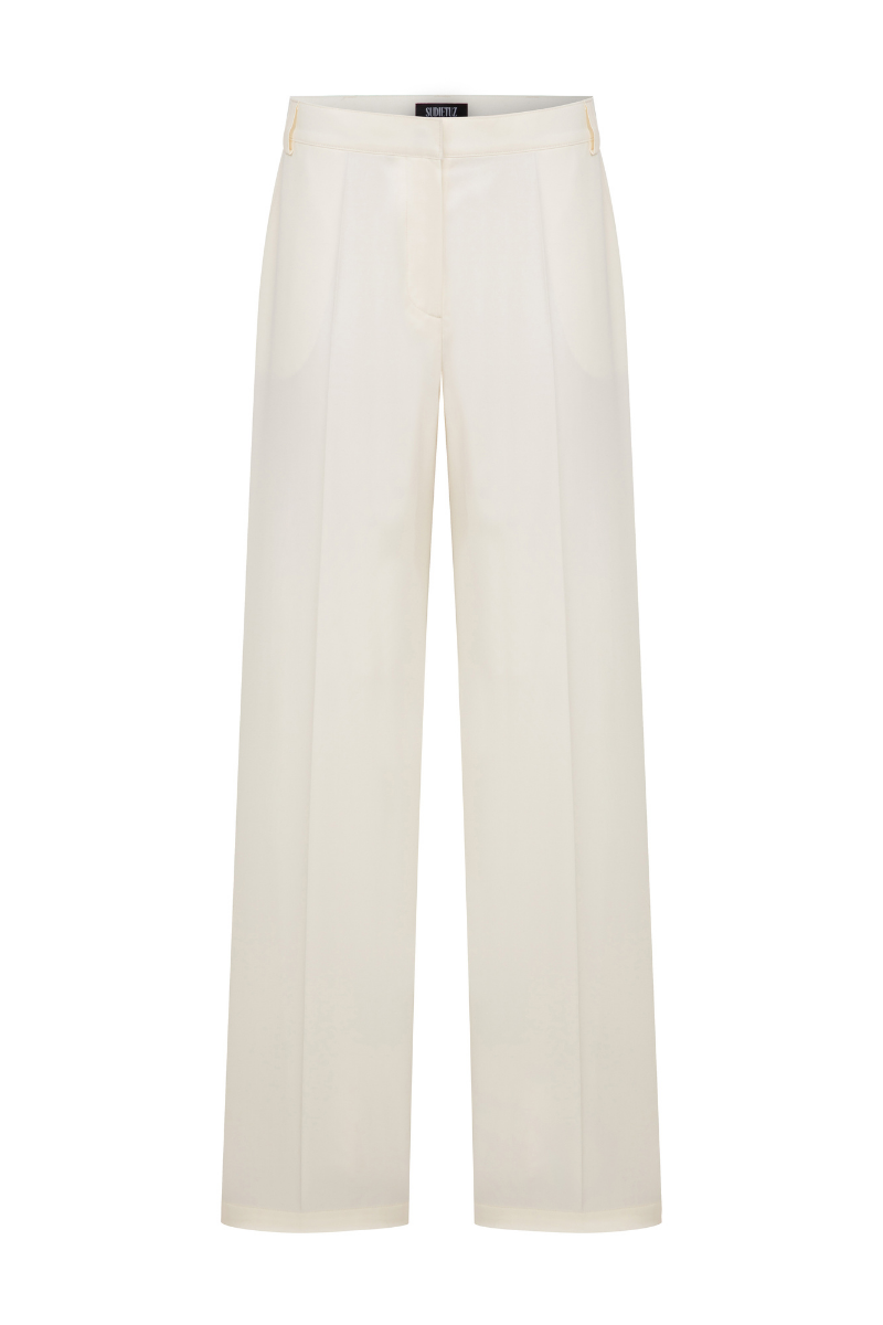 Sudi Etuz low waist straight cut pants in ecru fabric, shown on model, featuring a relaxed fit and classic design.