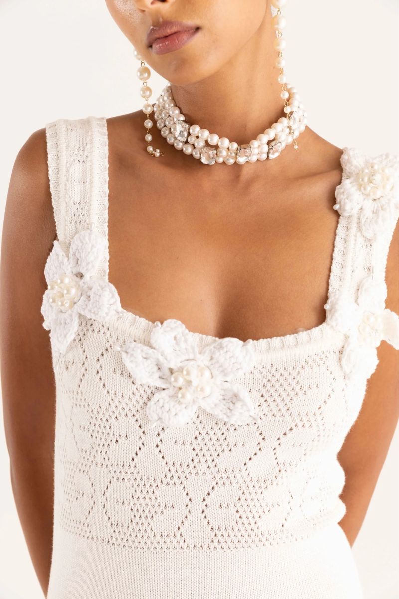 WHITE VANILLA KNIT DRESS WITH HANDMADE EMBROIDERY - CULT MIA