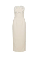 White Plan LANLOLA maxi dress featuring a flowing fabric and elegant design, perfect for casual or formal occasions.