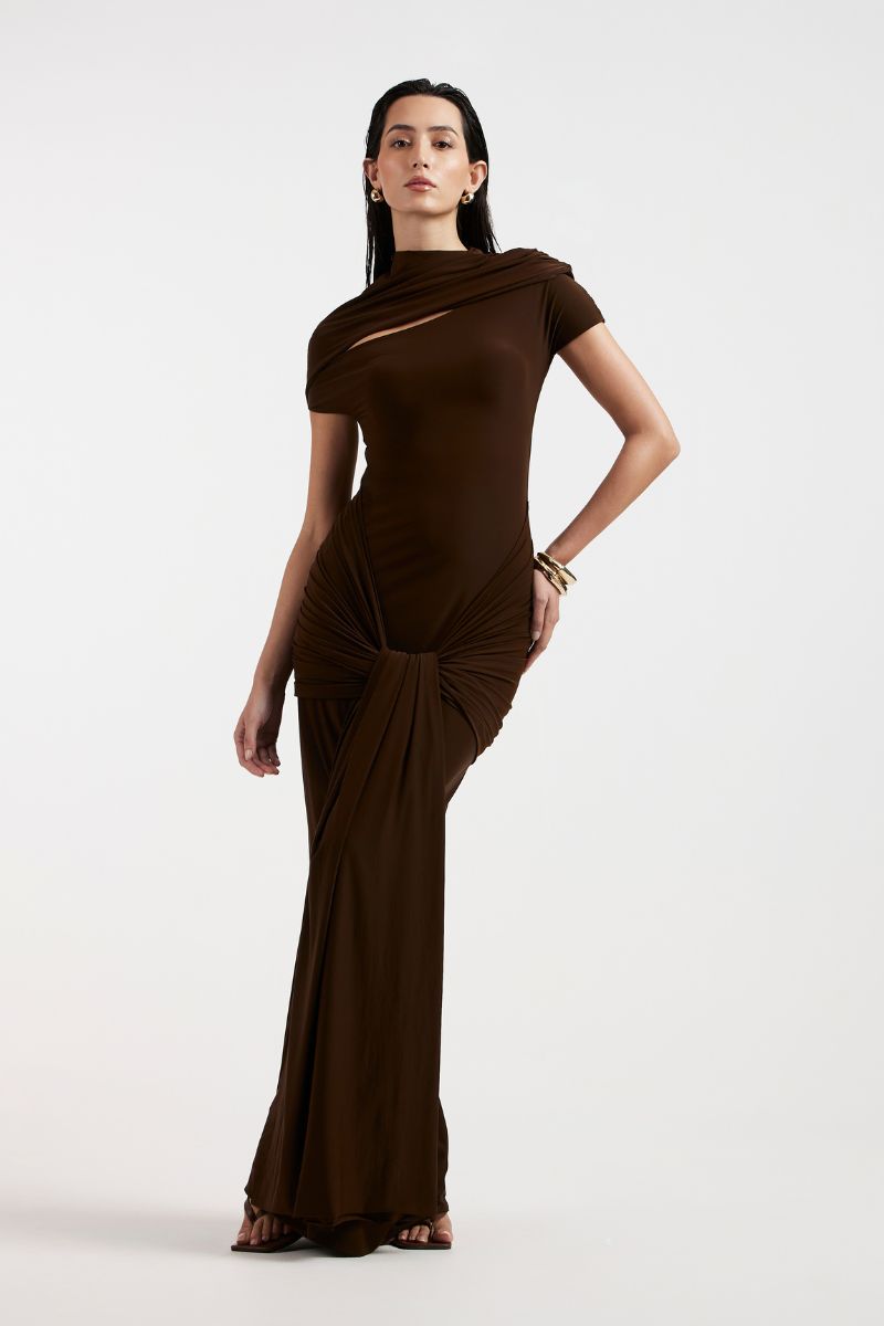 ZELIE BROWN JERSEY MAXI DRESS - CULT MIA