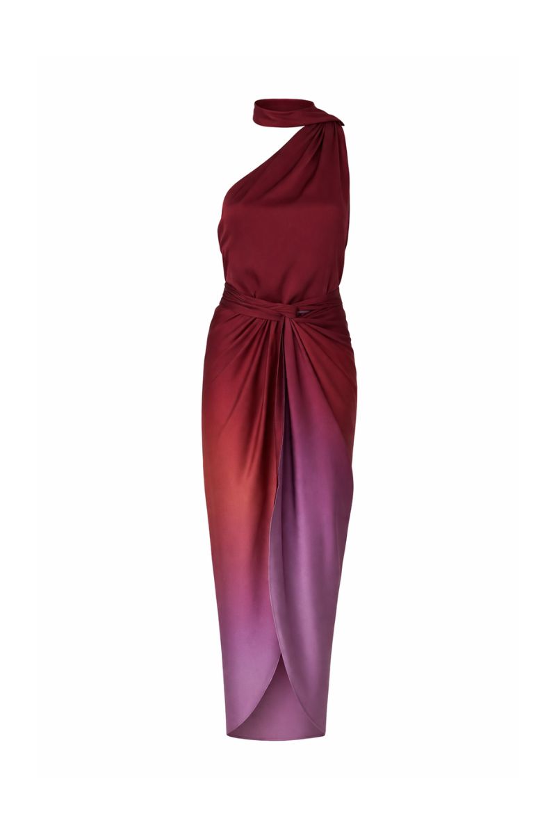 Baobab LORA Maxi Dress in Tramonto Bordó, elegant long dress with flowing fabric and vibrant red color, suitable for formal occasions.