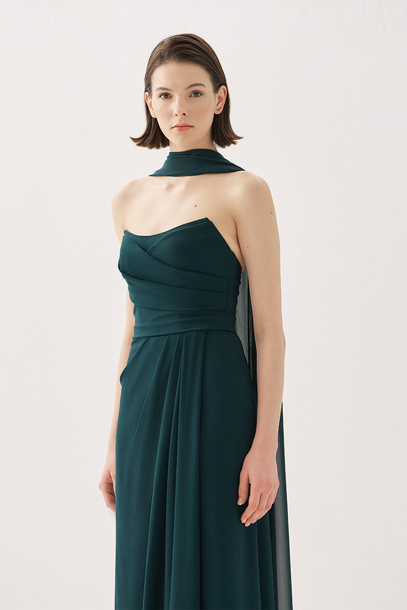 Tarık Ediz Elvera forest green maxi dress, elegant long evening dress with flowing fabric and fitted waist, stylish for formal occasions.