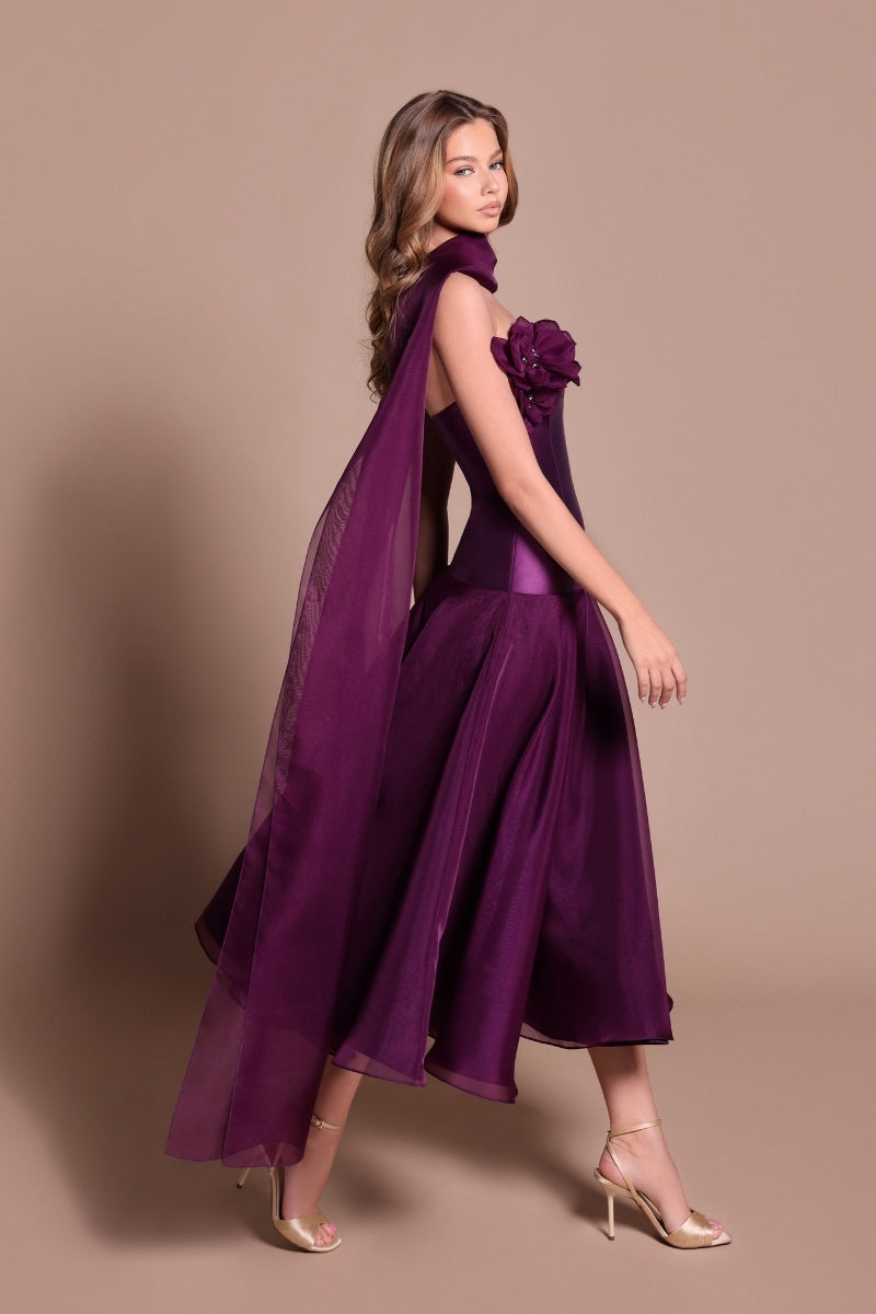 LINCOLN DRESS IN CRANBERRY JUICE | CULT MIA | Tark Ediz LINCOLN DRESS IN CRANBERRY JUICE | CULT MIA | Tark Ediz