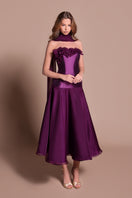 Tarık Ediz cranberry juice midi dress with fitted silhouette and elegant neckline, front view showing stylish design details.