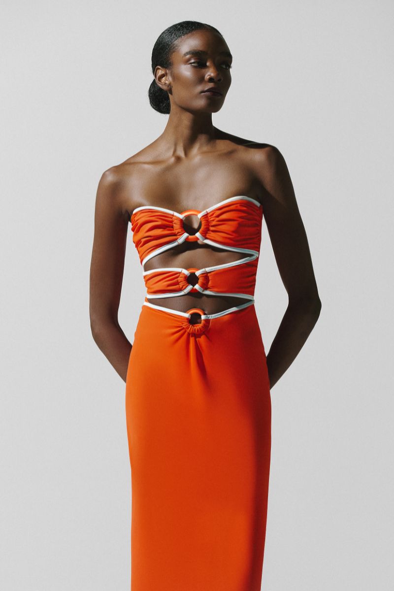 Baobab ZUR Maxi Pareo in Campari, a vibrant cover-up with flowing fabric perfect for beach or poolside wear.