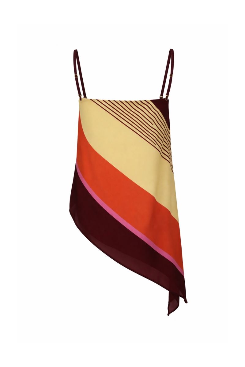 Baobab Noa top in terracotta rosata, stylish women's sleeveless blouse with a relaxed fit and vibrant color, perfect for casual wear.