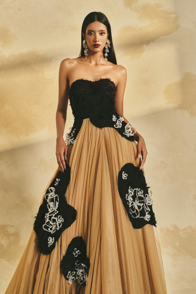 OFF-SHOULDER FRINGE JACQUARD AND MESH FLARED MAXI DRESS | CULT MIA