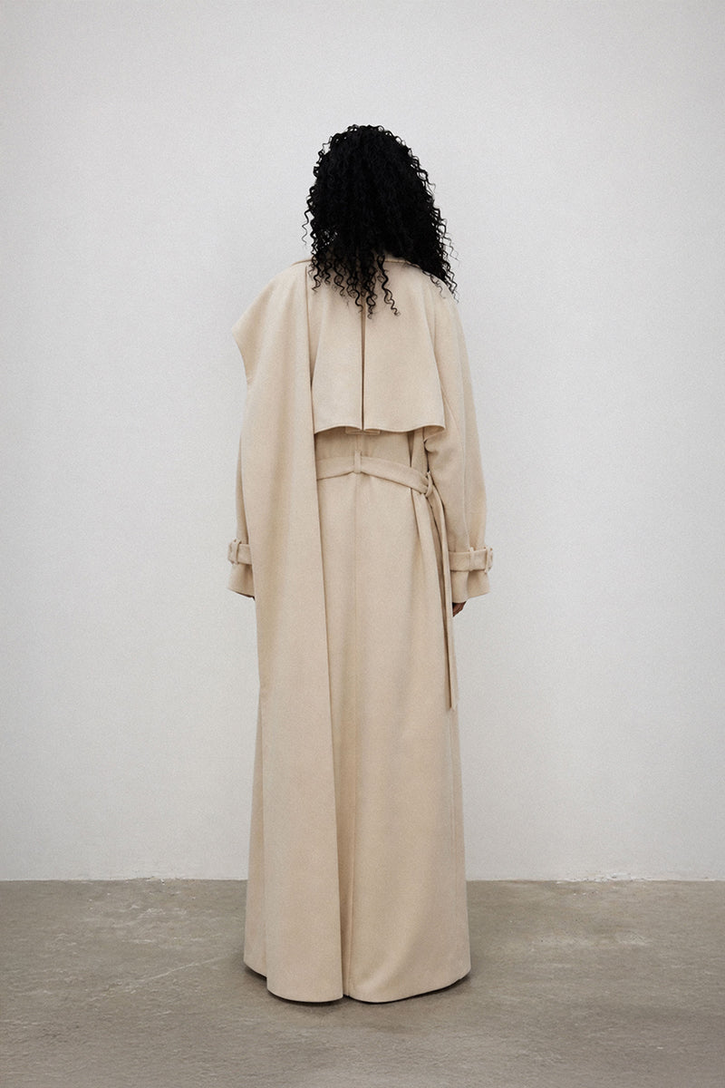 Deme By Gabriella Bambi Jacket featuring a stylish, lightweight jacket with a modern design and neutral color.