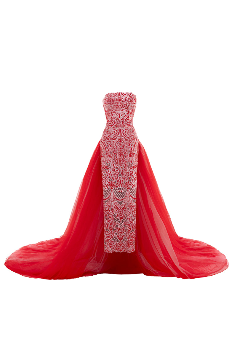 Le Thanh Hoa Imperial Peony gown featuring elegant floral embroidery and flowing fabric in a luxurious design.