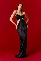 Nur Karaata Alice Pearl Maxi Dress, elegant floral maxi dress with pearl details, flowing fabric and sleeveless design.