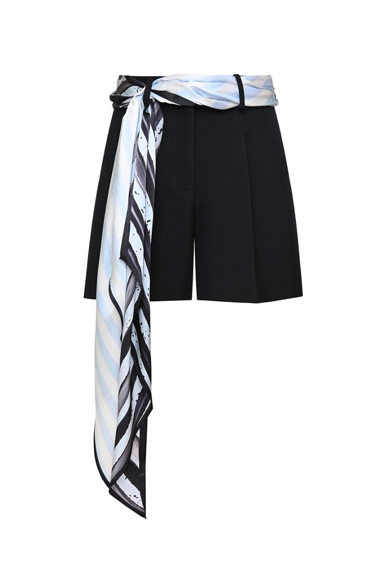 SCARF BELTED SHORTS IN BLACK - CULT MIA