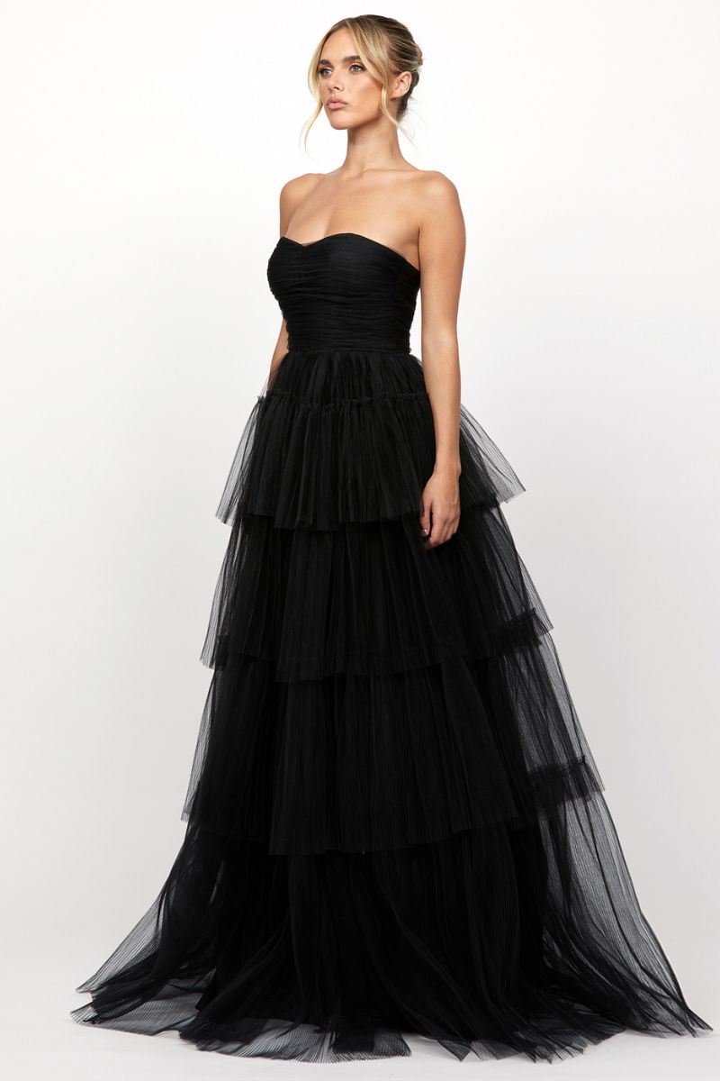 AMAYA SWEETHEART TIERED BALL GOWN - CULT MIA