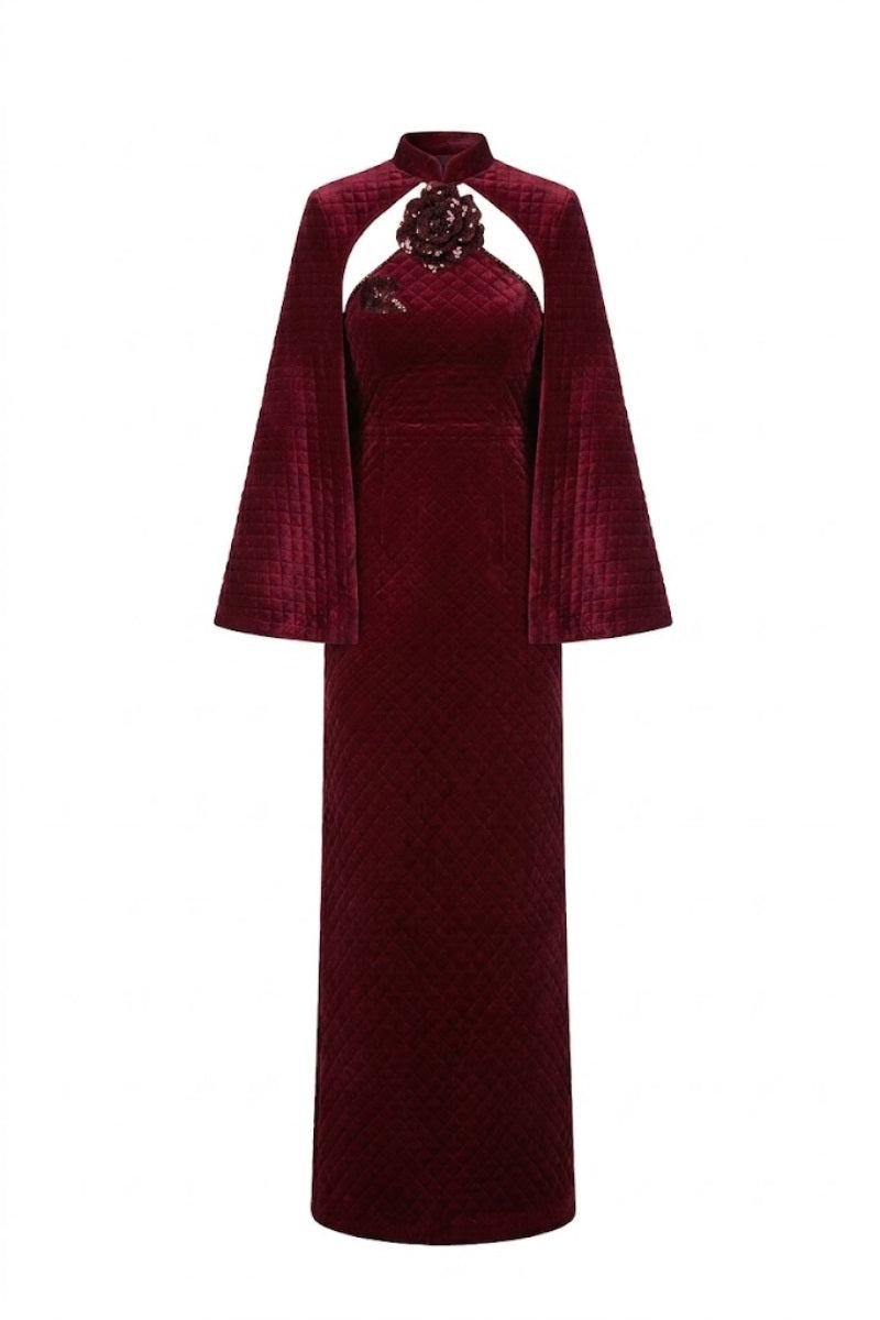 THE QUILTED VELVET EMPRESS